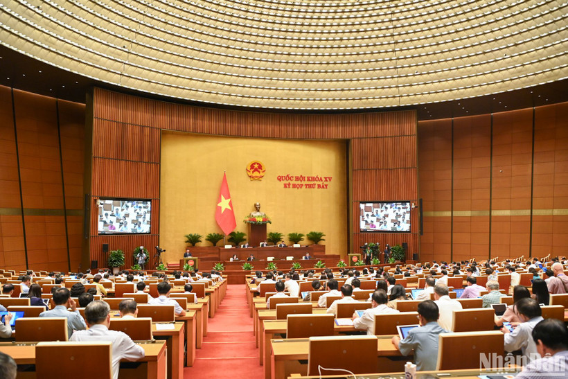 Quang cảnh phiên họp chiều 30/5. (Ảnh: DUY LINH)