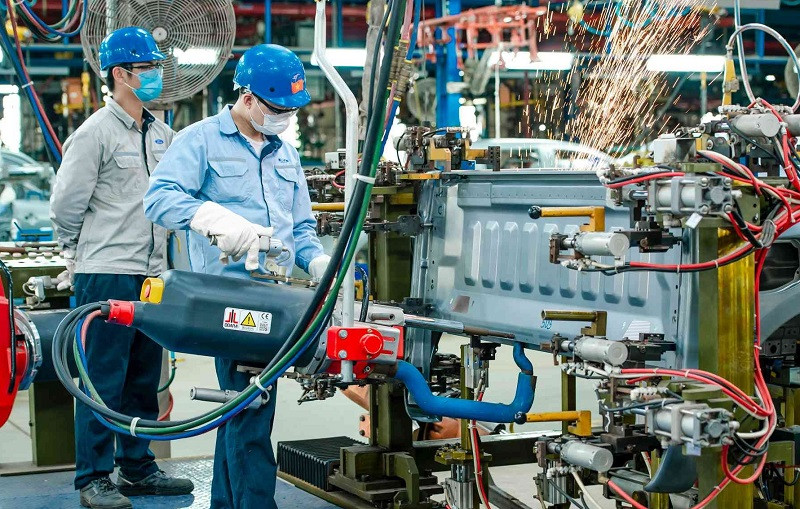 Ngành công nghiệp chế biến, chế tạo tiếp tục là điểm sáng về thu hút FDI trong nửa đầu năm 2023. (Ảnh minh họa)