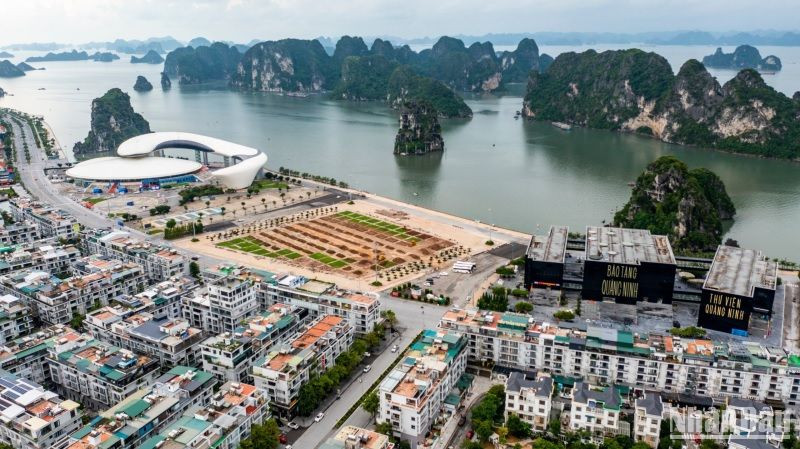 Những thành tựu của Hạ Long hôm nay có sự đóng góp không nhỏ của cộng đồng doanh nghiệp đang hoạt động trên địa bàn thành phố. (Ảnh: THÀNH ĐẠT)
