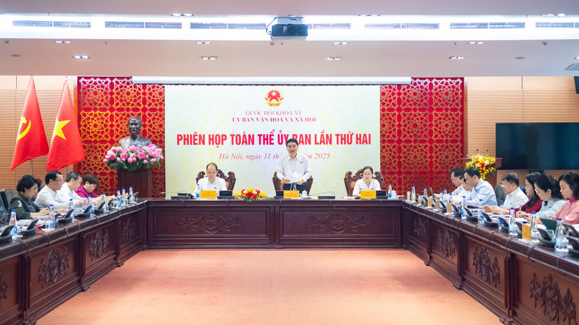 Toàn cảnh Phiên họp toàn thể lần thứ 2 của Ủy ban Văn hóa và Xã hội. (Ảnh: Media Quốc hội)