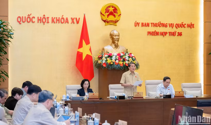 Phó Chủ tịch Quốc hội Nguyễn Đức Hải điều hành nội dung phiên họp. (Ảnh: DUY LINH)