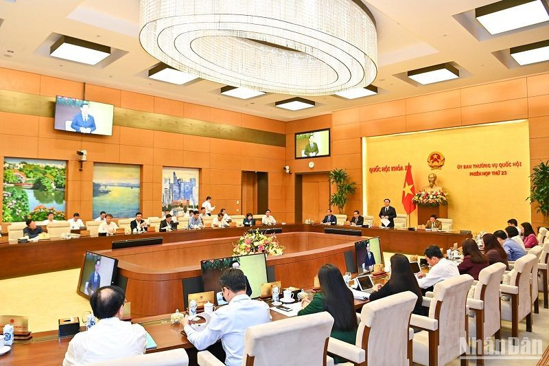 Quang cảnh một phiên họp của Ủy ban Thường vụ Quốc hội. (Ảnh: DUY LINH)