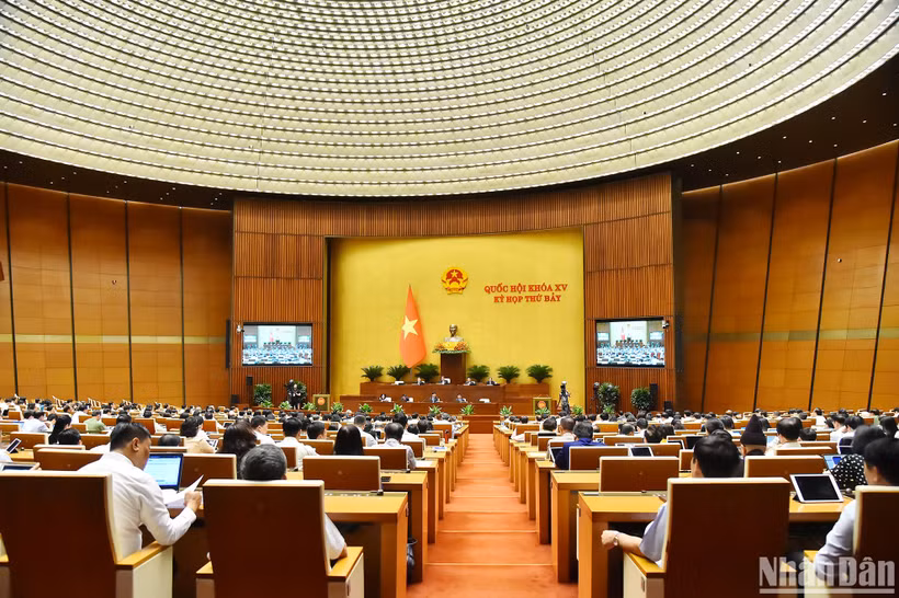 Quang cảnh phiên họp ở hội trường tại Kỳ họp thứ 7, Quốc hội khóa XV. (Ảnh: THỦY NGUYÊN)