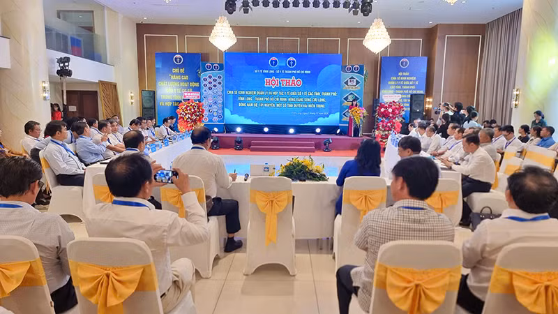 Quang cảnh hội thảo. 