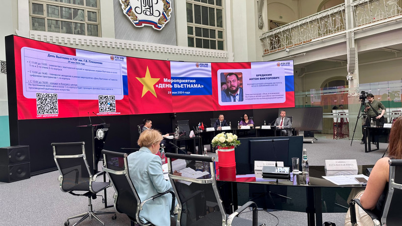 Các đại biểu thảo luận về triển vọng hợp tác kinh tế Việt Nam-Liên bang Nga. Ảnh: THUỲ VÂN.