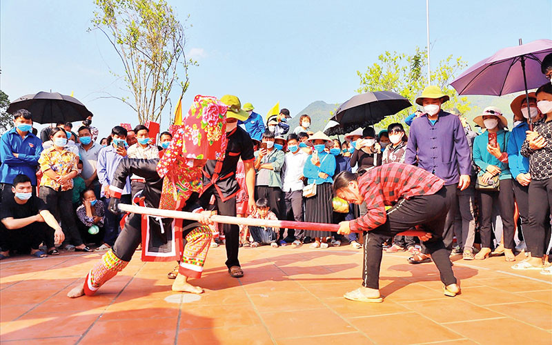 Đời sống của đồng bào dân tộc thiểu số Quảng Ninh ngày càng được cải thiện rõ rệt.
