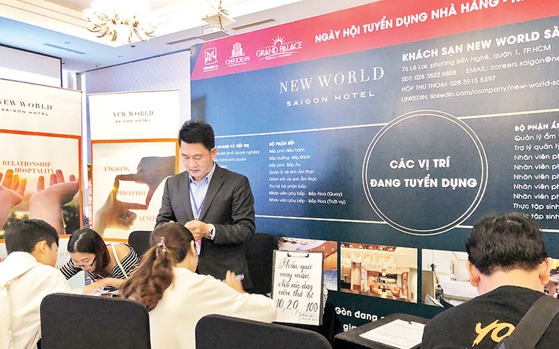 Doanh nghiệp tham gia Ngày hội tuyển dụng để săn tìm các vị trí việc làm. Ảnh | Cổng thông tin thành đoàn TP Hồ Chí Minh