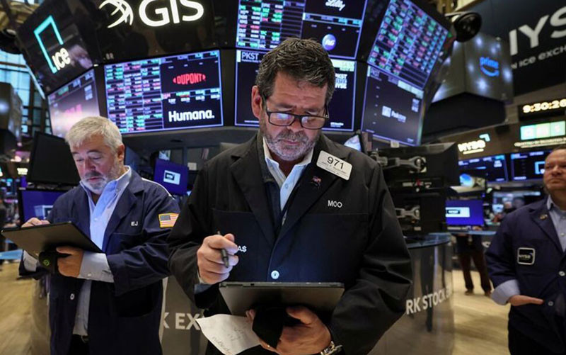 Phiên giao dịch tại Sở giao dịch chứng khoán New York (Mỹ). (Ảnh REUTERS)