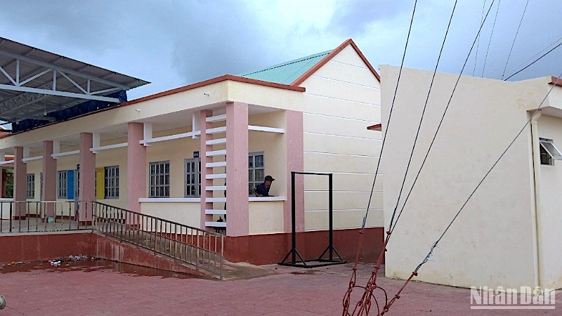 Việc bồi thường, giải phóng mặt bằng… được đề cập trong clip phục vụ công trình xây dựng Trung tâm văn hóa thể thao xã Phú Tân, huyện Phú Tân, tỉnh Cà Mau. 