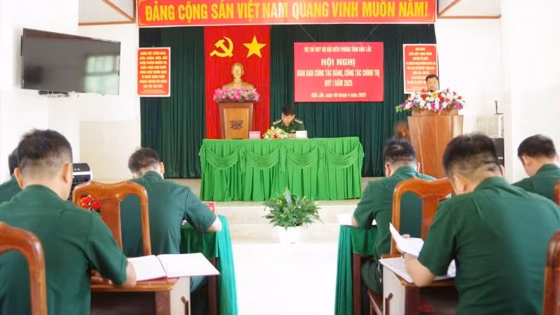 Quang cảnh hội nghị.