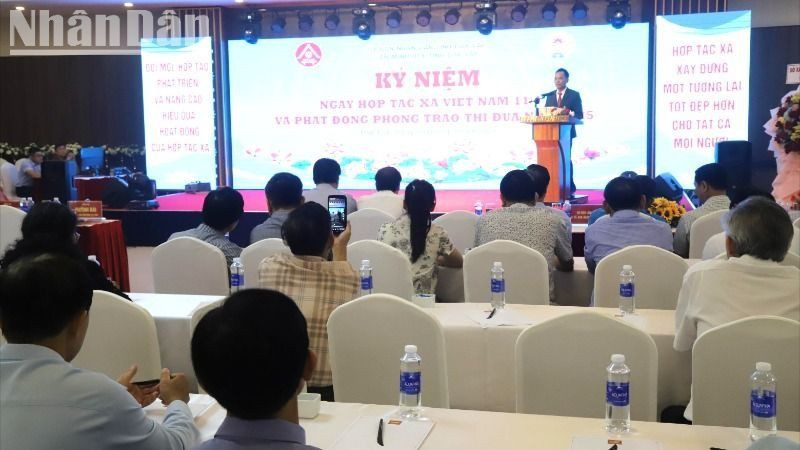 Quang cảnh buổi lễ kỷ niệm.
