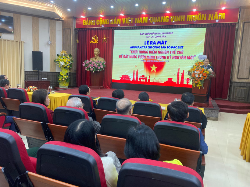 Đồng chí Lê Hải Bình phát biểu tại buổi lễ.