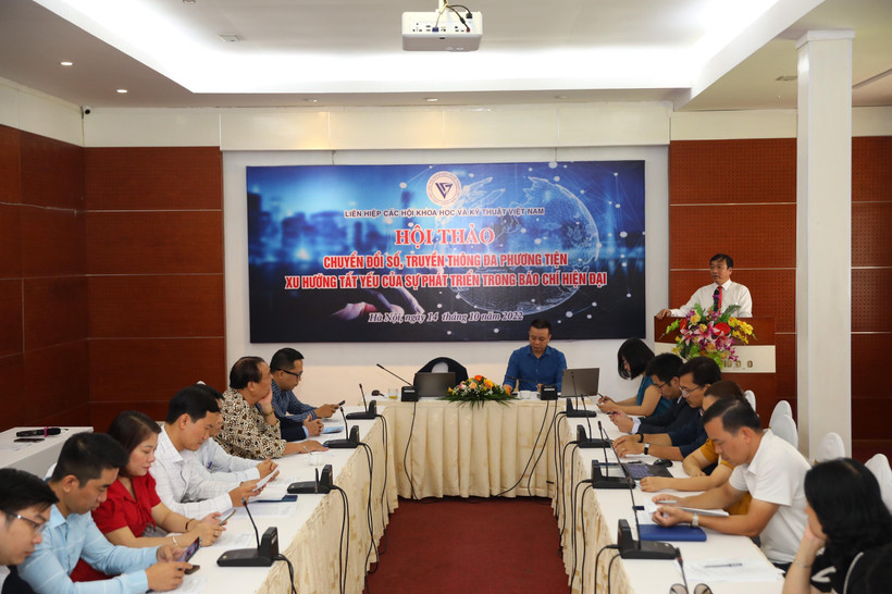 Quang cảnh hội thảo.