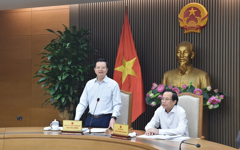 Phó Thủ tướng Mai Văn Chính làm việc với Bộ Dân tộc và Tôn giáo. Ảnh: VGP/Giang Thanh