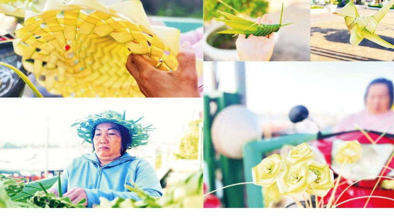 Các sản phẩm làm bằng lá dừa của bà Ngọc.