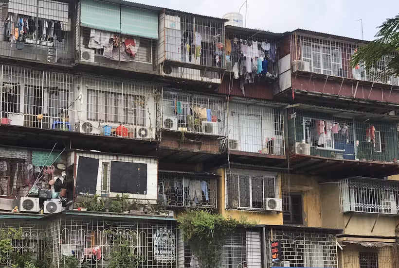 Chung cư cũ trên địa bàn Hà Nội. 