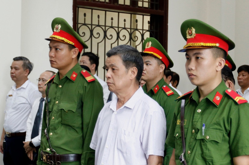 Tòa án nhân dân tỉnh Lào Cai tuyên án các bị cáo chiều 29/5.