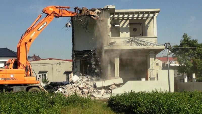 Xử lý vi phạm đất đai, trật tự xây dựng tại huyện Sóc Sơn.