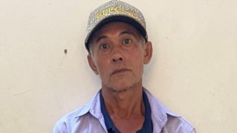 Đối tượng Bùi Văn Minh bị tạm giữ.