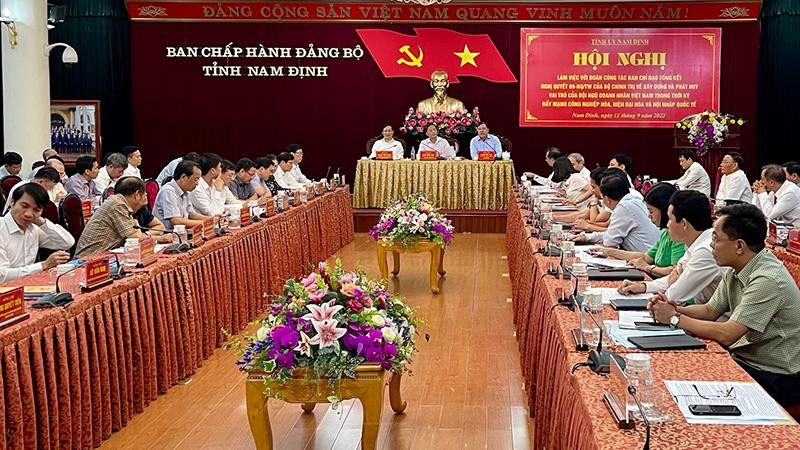 Quang cảnh hội nghị.