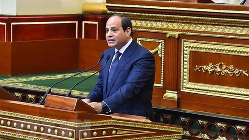 Tổng thống Ai Cập Abdel Fattah al-Sisi phát biểu tại phiên họp Quốc hội Ai Cập tại thủ đô Cairo. (Ảnh: AFP/TTXVN)