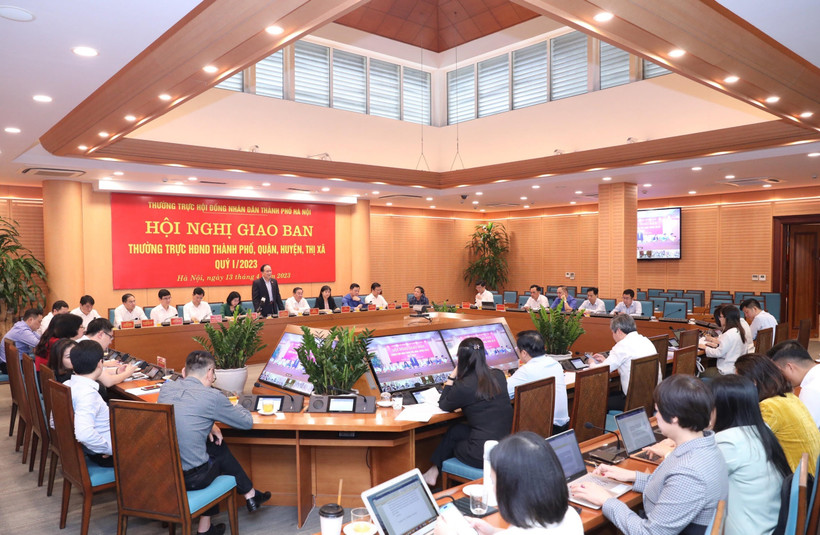 Toàn cảnh hội nghị.