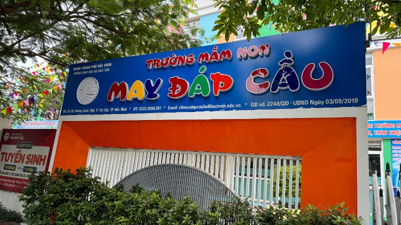 Công ty cổ phần Tổng công ty may Đáp Cầu cơ quan chủ quản của Trường mầm non tư thục May Đáp Cầu đã ra quyết định tạm đình chỉ công tác giáo viên đứng lớp để xảy ra sự việc đáng tiếc.