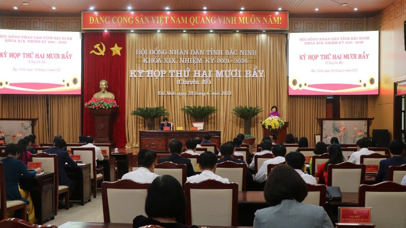 Quang cảnh kỳ họp.