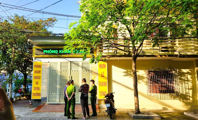 Lực lượng chức năng đang điều tra vụ việc. (Ảnh: Sức khỏe đời sống)