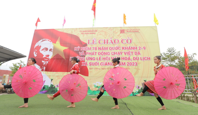 Phát động chạy việt dã “Chinh phục đỉnh mờ sương"