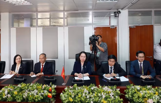 Phó Chủ tịch nước Võ Thị Ánh Xuân và Đoàn Việt Nam trong chuyến công tác tại Hội nghị Cấp cao Phong trào Không liên kết lần thứ 19. (Ảnh: TTXVN)