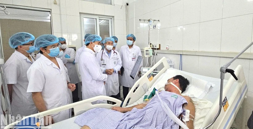 Bộ Y tế ban hành văn bản về việc tăng cường đảm bảo an ninh, an toàn cho người bệnh và nhân viên y tế tại các cơ sở khám chữa bệnh.