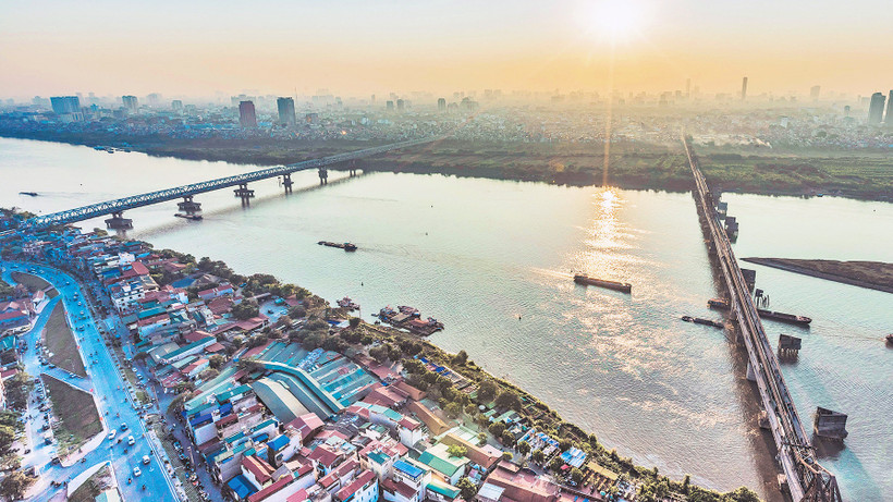 Đô thị hai bên sông Hồng. (Ảnh Đăng Anh) 
