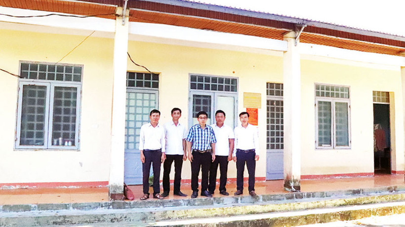 Nhà ở công vụ cho giáo viên Trường trung học cơ sở Hoàng Văn Thụ, xã Ea H'Mlay được Huyện ủy M'Đrắk hỗ trợ xây dựng từ nguồn vốn tiết kiệm. 