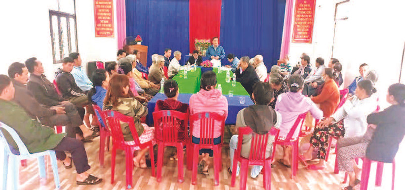 Mọi chủ trương, chính sách của Đảng và Nhà nước, được chi bộ các thôn tổ chức họp với nhân dân để triển khai thực hiện. 