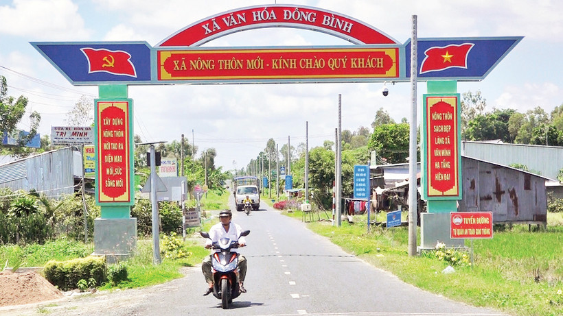 Xã nông thôn mới Ðông Bình, huyện Thới Lai được đầu tư hạ tầng giao thông kiên cố, sạch đẹp. 
