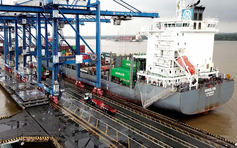 Chính sách tài khóa đã và đang hỗ trợ tích cực cho hoạt động xuất, nhập khẩu của doanh nghiệp. 