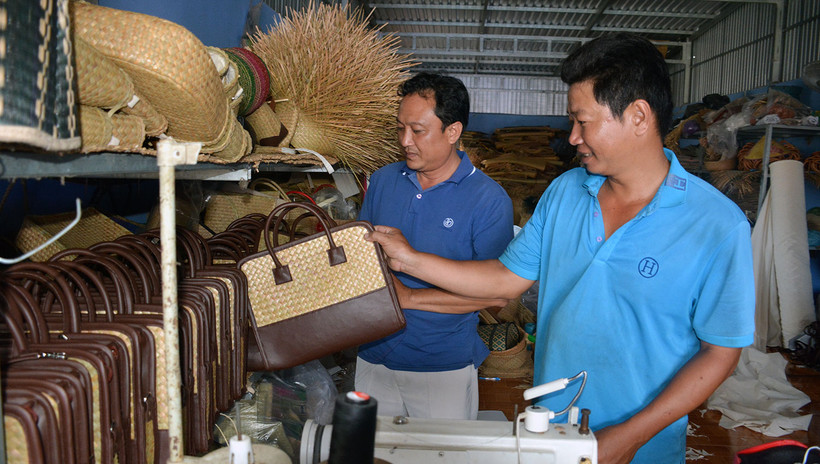 Tuyến đân cư biên giới Nam Vĩnh Tế, xã Tân Khánh Hòa, huyện Giang Thành có hạ tầng hoàn chỉnh giúp 206 hộ ổn định cuộc sống.