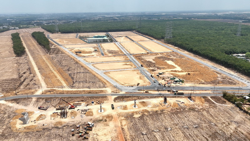 Khu tái định cư Long Đức được xây dựng để phục vụ dự án cao tốc Biên Hòa-Vũng Tàu.