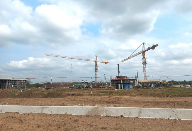 Công ty trách nhiệm hữu hạn Kingfa Science & Technology (Việt Nam) xây dựng công trình trong Khu công nghiệp Công nghệ cao Long Thành.