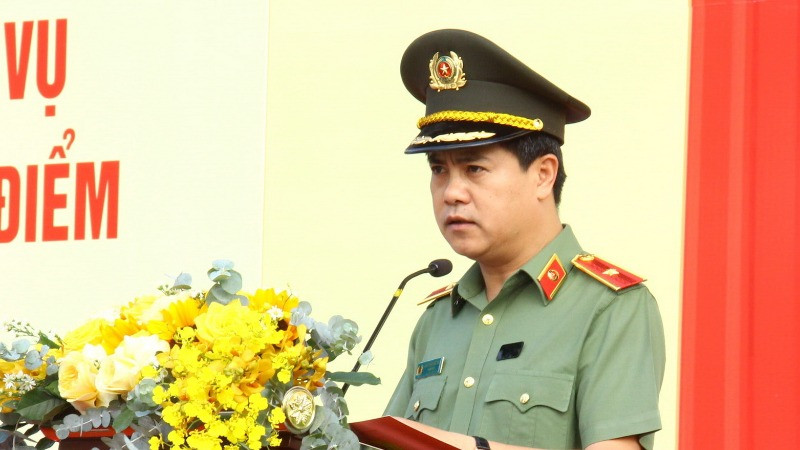 Thiếu tướng Nguyễn Đức Hải, Giám đốc Công an tỉnh Đồng Nai phát lệnh ra quân thực hiện cao điểm tấn công, trấn áp tội phạm bảo đảm an ninh trật tự kỷ niệm 50 năm Ngày Giải phóng miền nam, thống nhất đất nước.