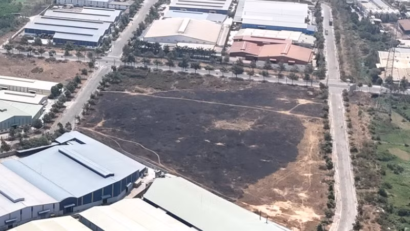 Khu đất tại Cụm công nghiệp Tân Hạnh đang được làm thủ tục để đấu giá.