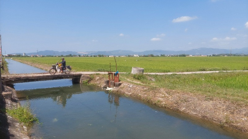 Kênh chính Bắc, đoạn chảy qua huyện Phú Hòa, tỉnh Phú Yên.