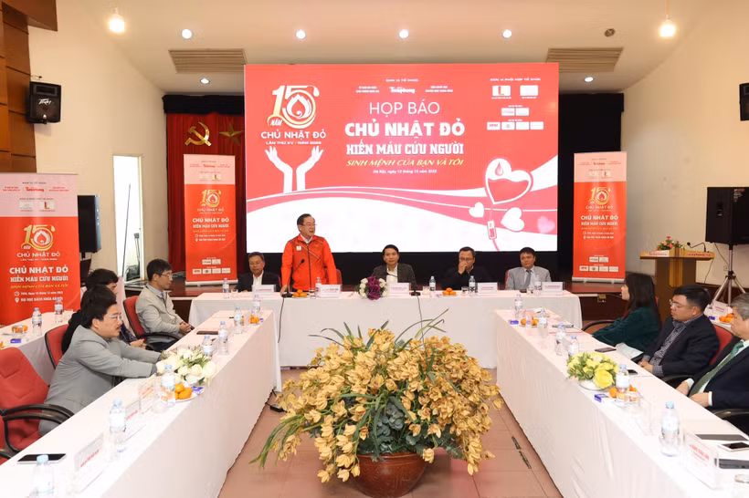 Quang cảnh buổi họp báo.