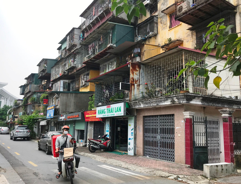 Chung cư cũ tại Hà Nội cần cải tạo, xây dựng lại.