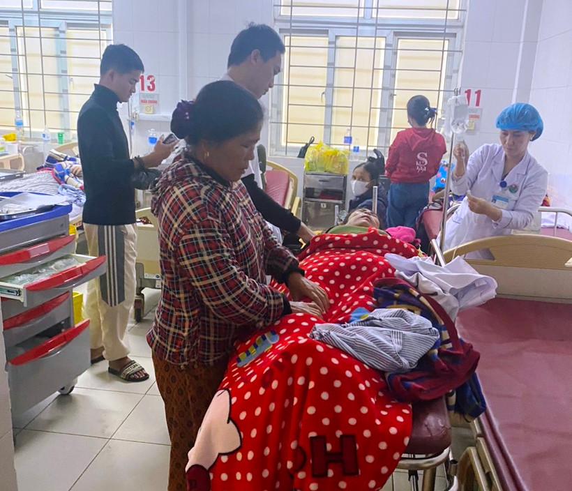 Các bệnh nhân đã được đưa đi cấp cứu kịp thời nên đã qua cơn nguy kịch.