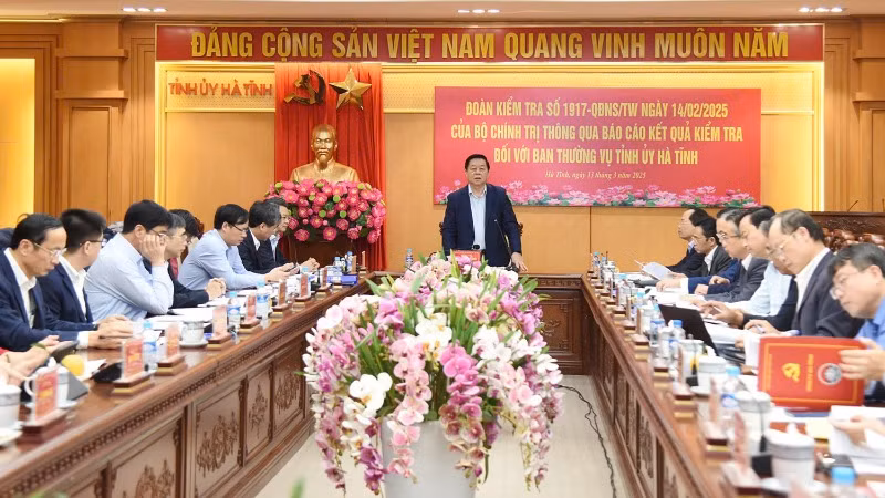 Toàn cảnh buổi làm việc của Đoàn 