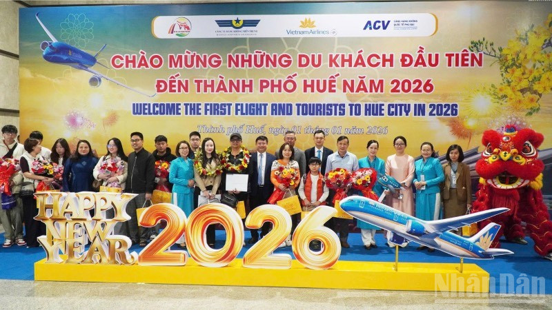 Huế đón những du khách đầu tiên trong năm 2026.