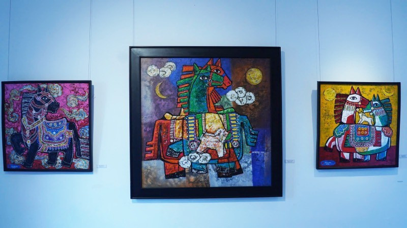 Triển lãm bắt đầu từ ngày 30/1 đến 27/2 tại 15 Lê Lợi, Huế.