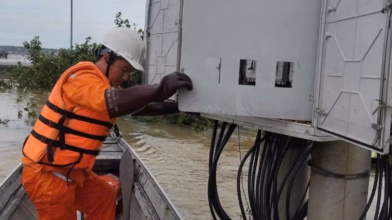 Điện lực Huế sẽ kiểm tra xuyên đêm để đóng điện.